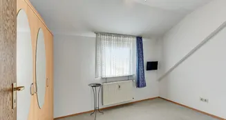 von_poll_real_estate_property_25070002HH_image_17