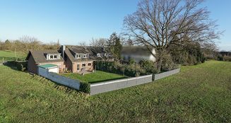 von_poll_real_estate_property_25070002NH_image_15