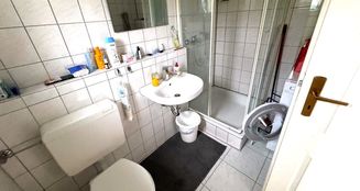 von_poll_real_estate_property_25070002NH_image_13