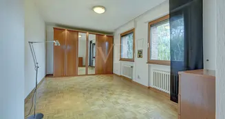 von_poll_real_estate_property_25070026_image_17