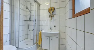 von_poll_real_estate_property_25070026_image_18