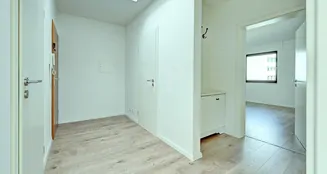 von_poll_real_estate_property_25070028_image_15