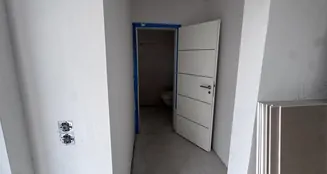 von_poll_real_estate_property_25070030_image_2