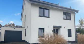 von_poll_real_estate_property_25070030_image_0