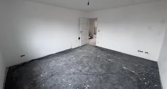 von_poll_real_estate_property_25070030_image_22