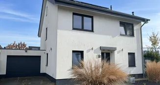 von_poll_real_estate_property_25070030_image_1