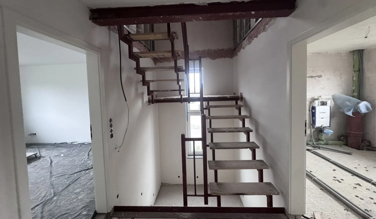 Treppenhaus OG zu DG