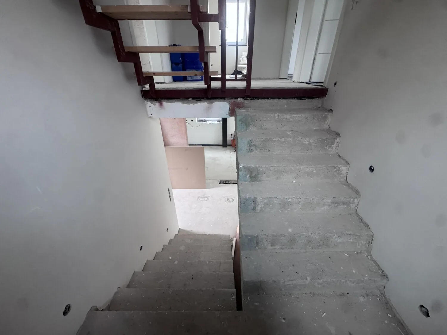 Treppenhaus EG zu OG