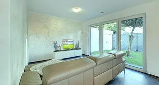 von_poll_real_estate_property_25070031_image_12