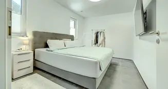 von_poll_real_estate_property_25070031_image_19