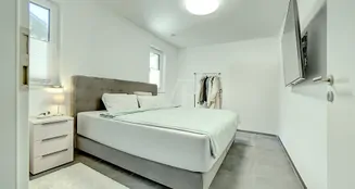 von_poll_real_estate_property_25070031_image_19