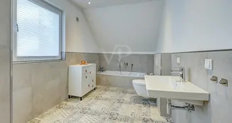 von_poll_real_estate_property_25070031_image_27