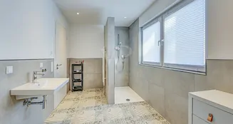 von_poll_real_estate_property_25070031_image_28