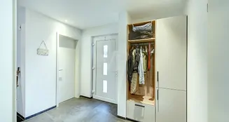 von_poll_real_estate_property_25070031_image_16