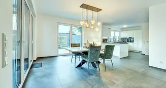 von_poll_real_estate_property_25070031_image_14