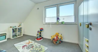 von_poll_real_estate_property_25070031_image_24