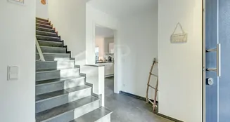 von_poll_real_estate_property_25070031_image_2