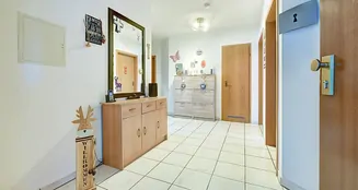 von_poll_real_estate_property_25070024_image_5