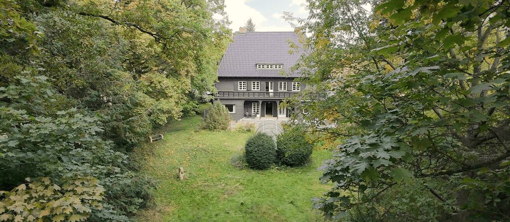 Aus dem Parkgrundstück am Burgberg