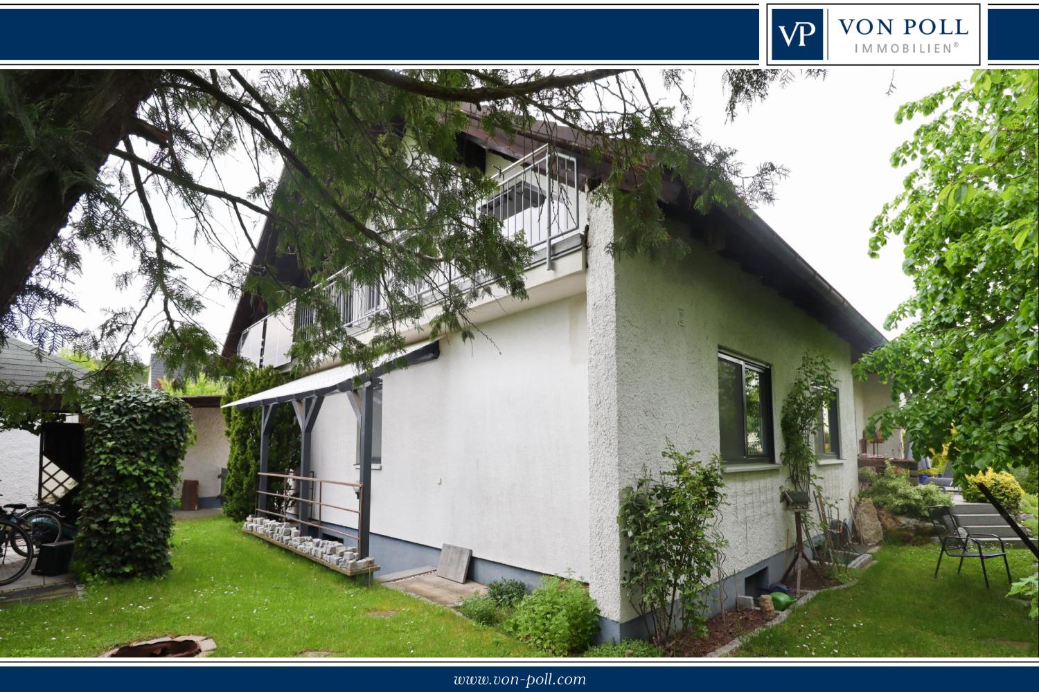 Geräumiges Familienhaus in grüner Umgebung mit Garten und Garage