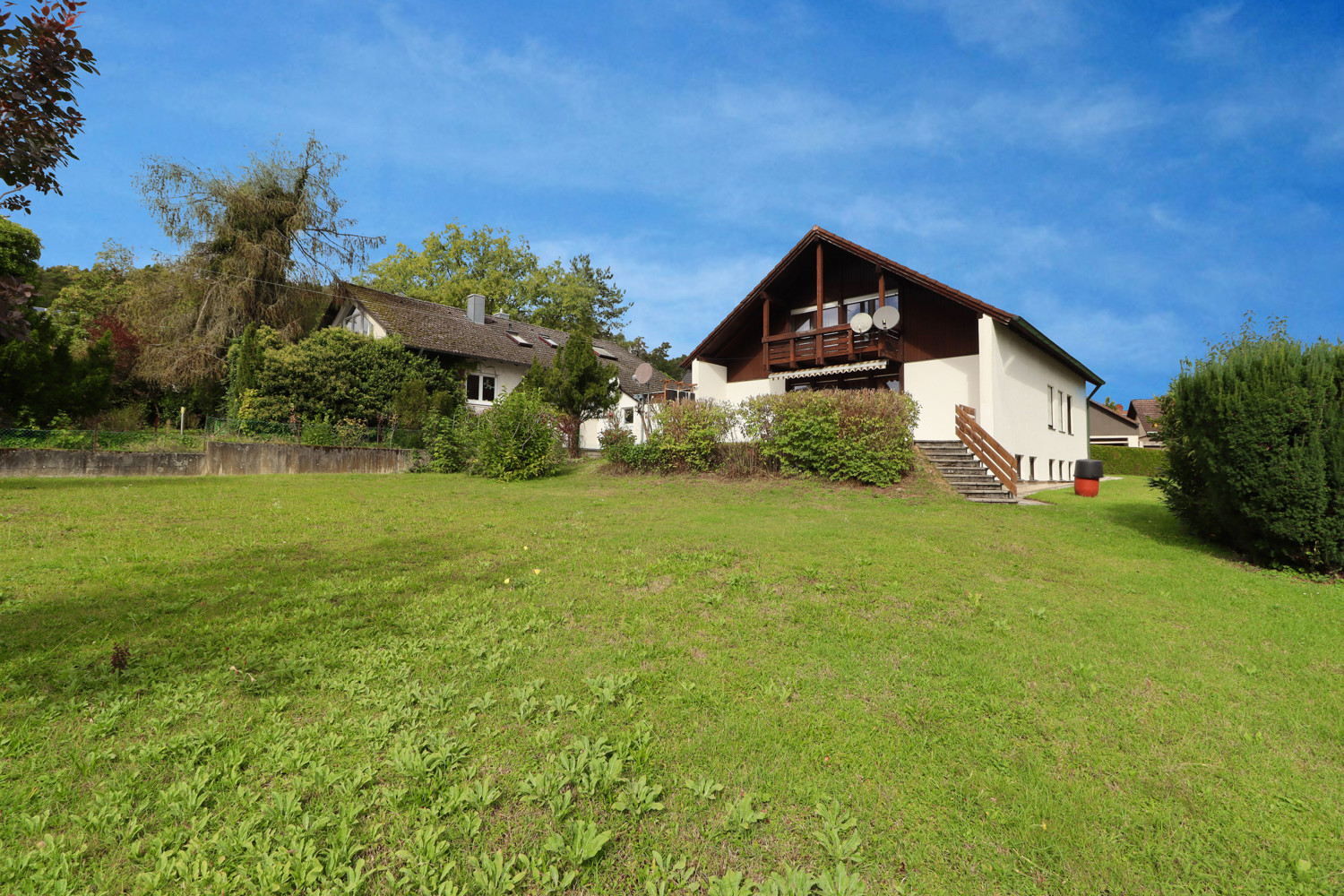 Großzügiges Einfamilienhaus auf herrlichem Grundstück - Forchheim-Buckenhofen