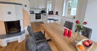 von_poll_real_estate_property_25125019_image_0