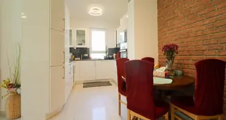 von_poll_real_estate_property_25125044_image_4