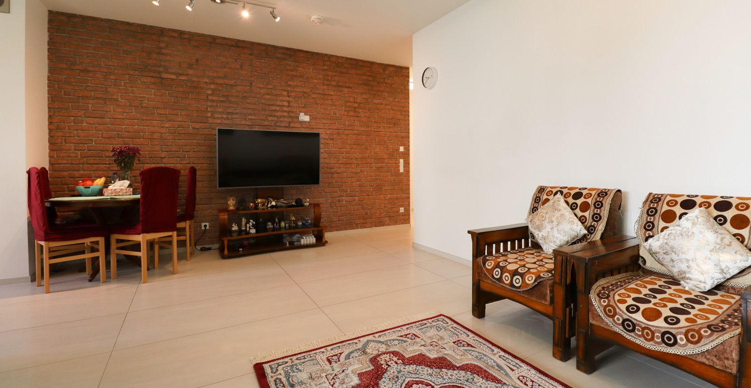 Moderne Erdgeschoßwohnung mit herrlichem eigenen Garten.  Neuwertig, 4 Zi, nähe FAU und zentrumsnah