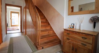 von_poll_real_estate_property_25125049_image_1