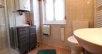 von_poll_real_estate_property_25125049_image_9