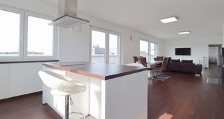 von_poll_real_estate_property_25125047_image_2