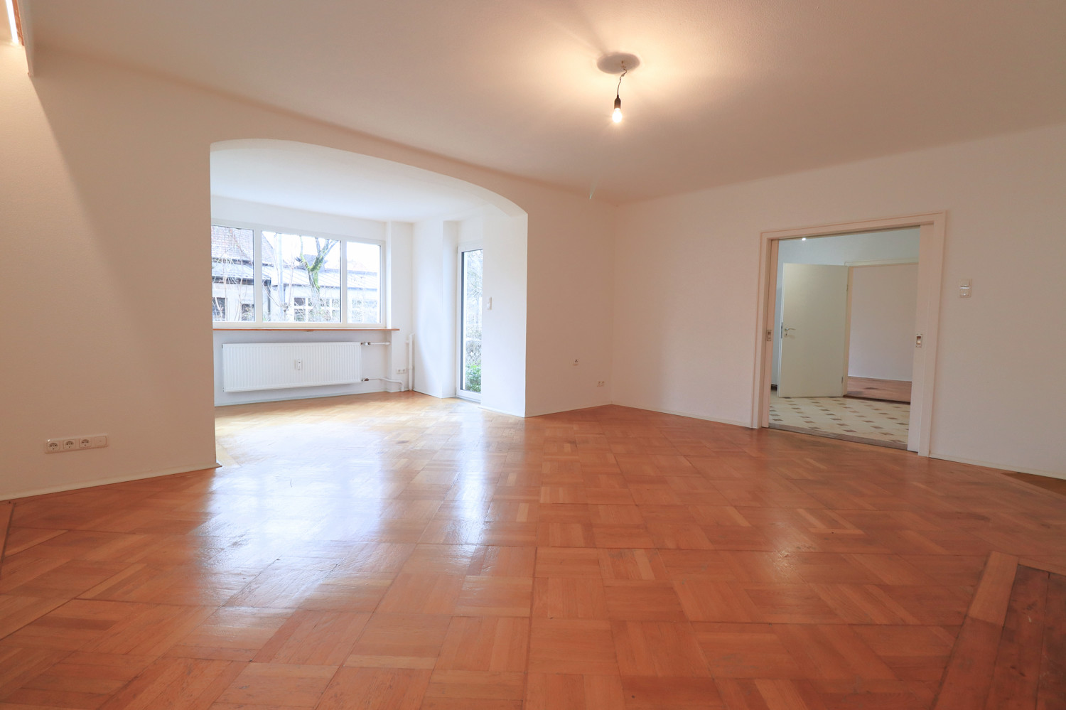 Attraktives 2-Familienhaus+Apartment in beliebter Lage Baiersdorf - Anleger aufgepasst!
