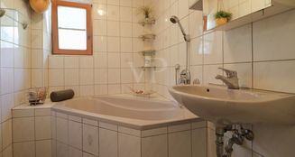 von_poll_real_estate_property_25125061_image_8