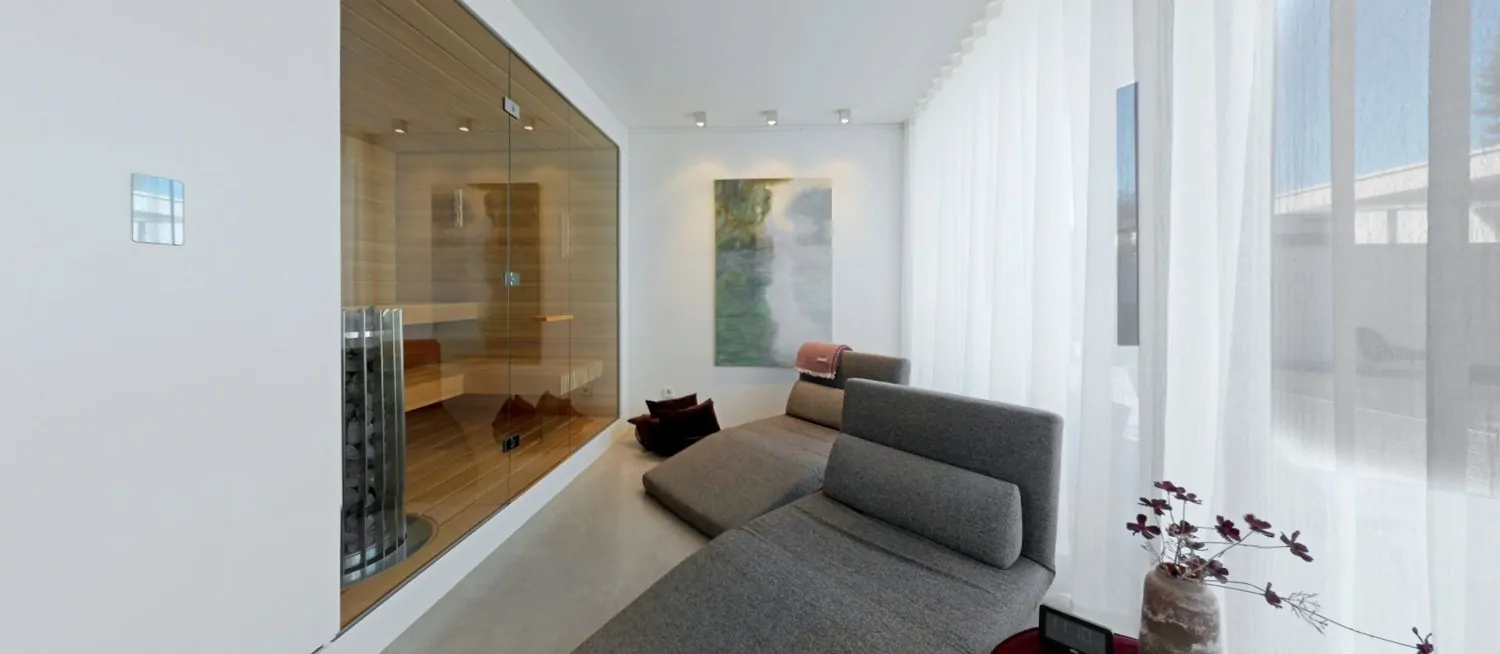 Architektenbungalow,  hell, großzügig + luxuriös ausgestattet,  Pool, Garage, fantastischer Garten