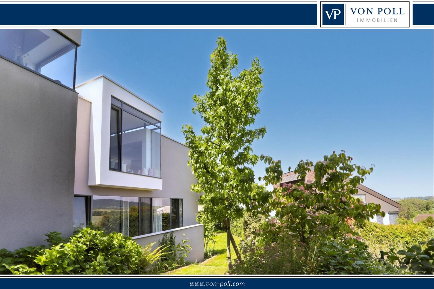 Architektenbungalow,  hell, großzügig + luxuriös ausgestattet,  Pool, Garage, fantastischer Garten