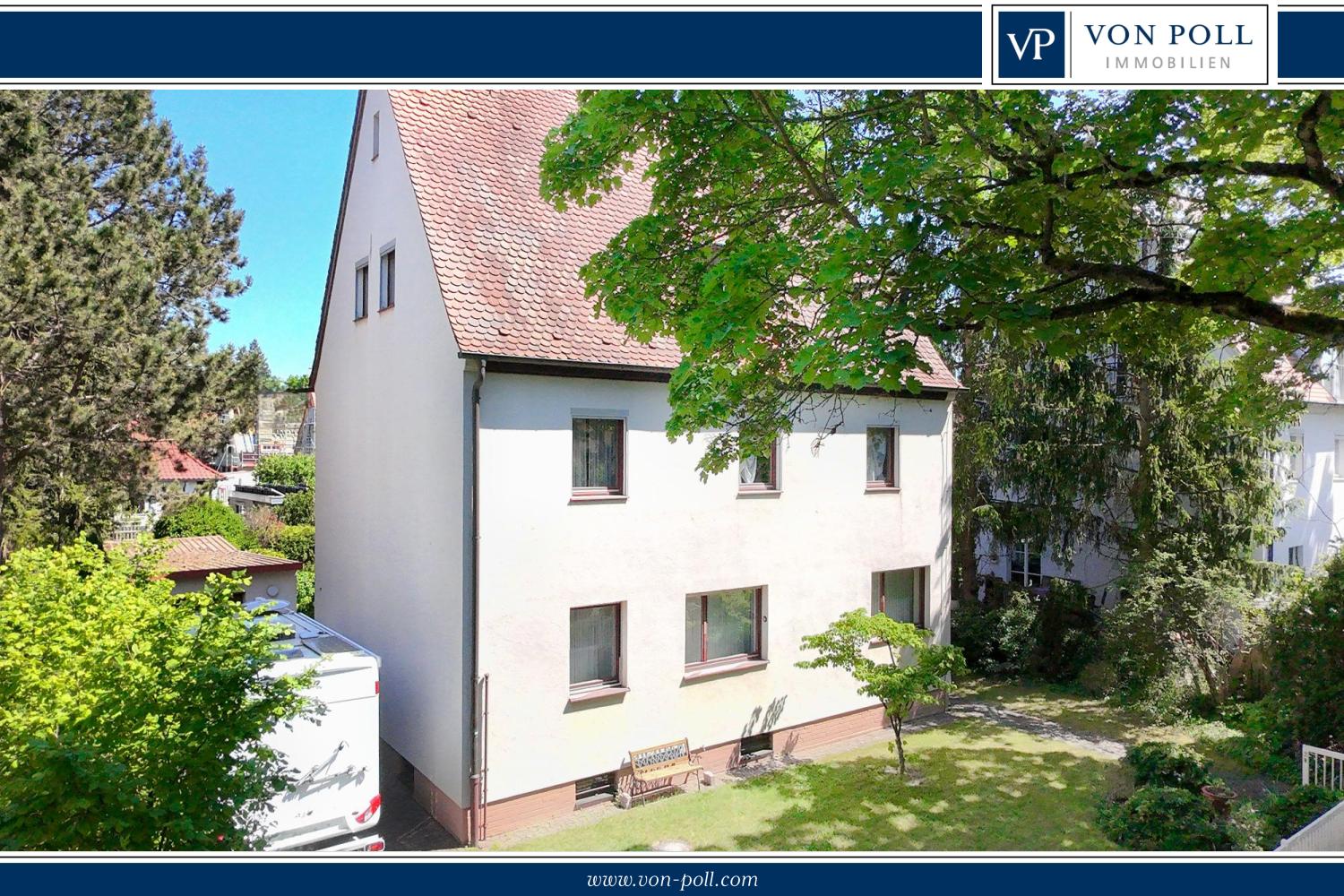 Projekt mit Potenzial in Toplage Erlangens – Zweifamilienhaus mit Garten & Homestaging
