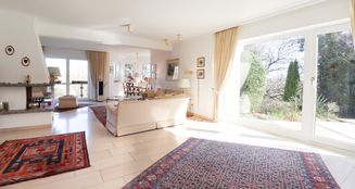 von_poll_real_estate_property_25125063_image_7
