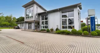 von_poll_real_estate_property_25125083_image_1