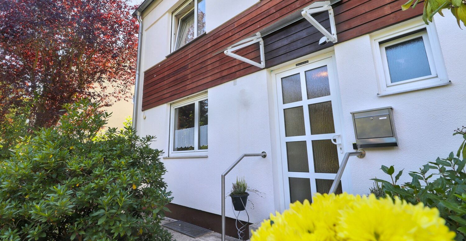 Raumwunder in Sieglitzhof – Doppelhaushälfte mit Garage