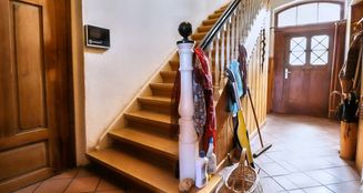 von_poll_real_estate_property_25125089_image_1