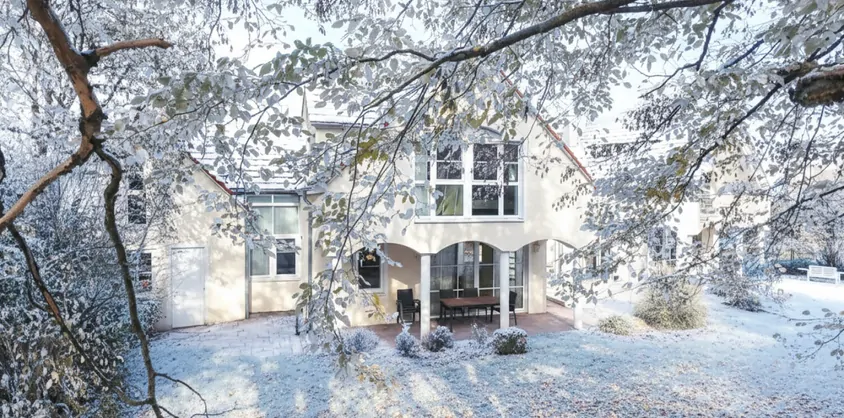 von Poll Immobilien GmbH