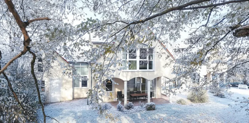 von Poll Immobilien GmbH