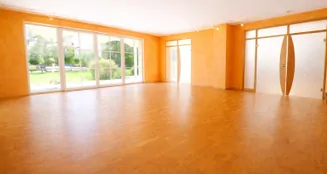 von_poll_real_estate_property_26125004_image_7