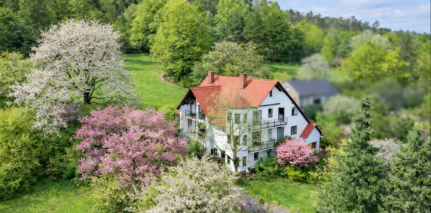 von Poll Immobilien GmbH