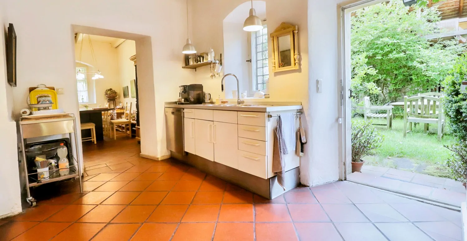 Historisches Anwesen Nähe Erlangen
Einzigartig und Bezaubernd zu jeder Jahreszeit