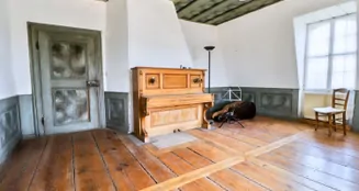 von_poll_real_estate_property_26125009_image_9