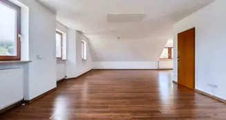 von_poll_real_estate_property_26125012_image_2