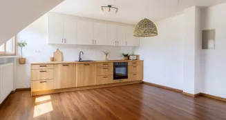 von_poll_real_estate_property_26125012_image_5