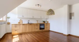 von_poll_real_estate_property_26125012_image_5