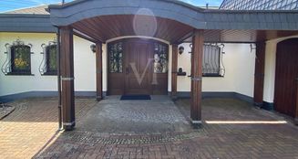 von_poll_real_estate_property_23049028A_image_0